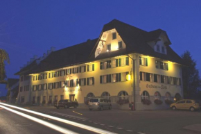 Гостиница Gasthaus zum Rössli  Тринген